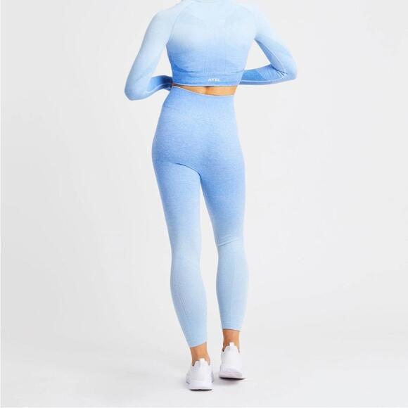 AYBL Pulse Ombré Seamless Workout Compression Leggings in Sky Blue - Picture 3 of 9